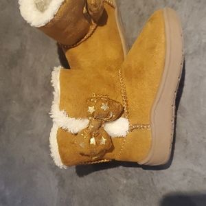 Geranimals USA Childrens Fur Boots